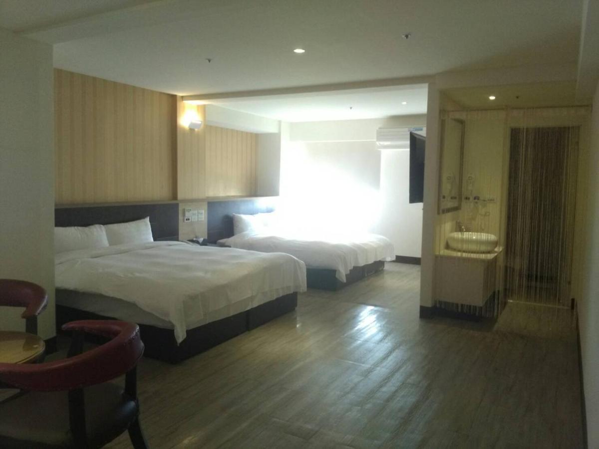 Dengfeng Milan Business Hotel Huwei Luaran gambar