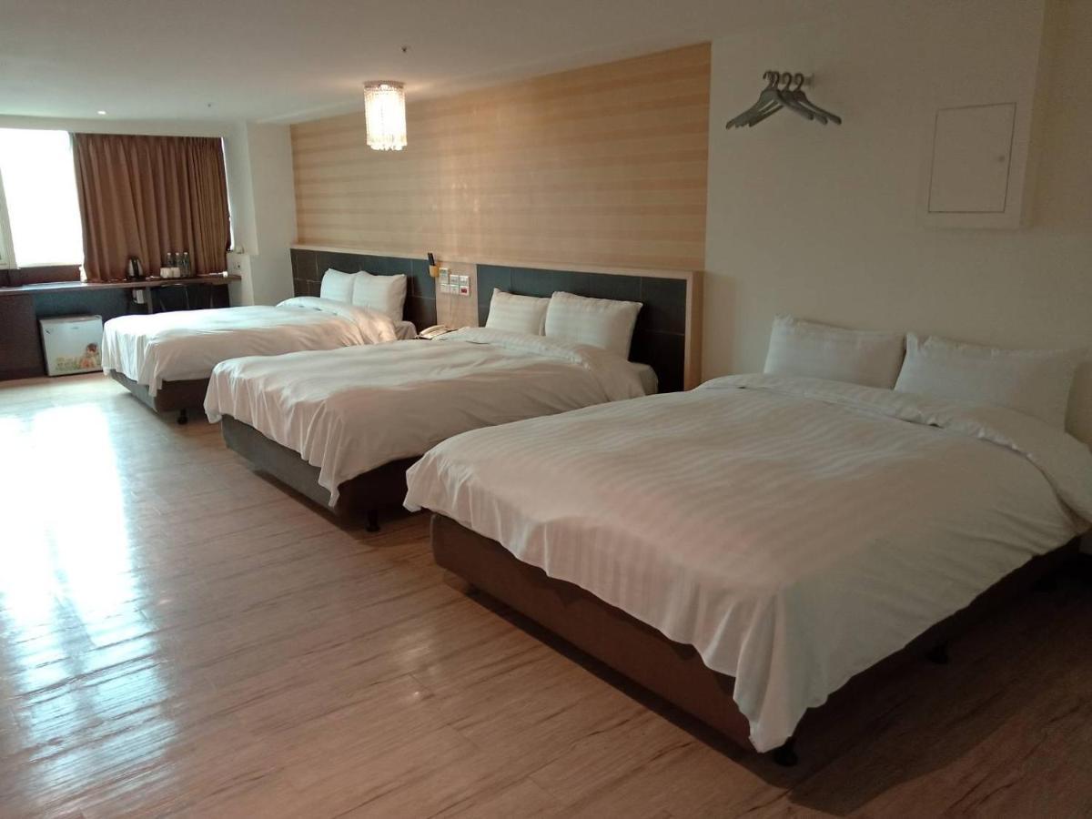 Dengfeng Milan Business Hotel Huwei Luaran gambar
