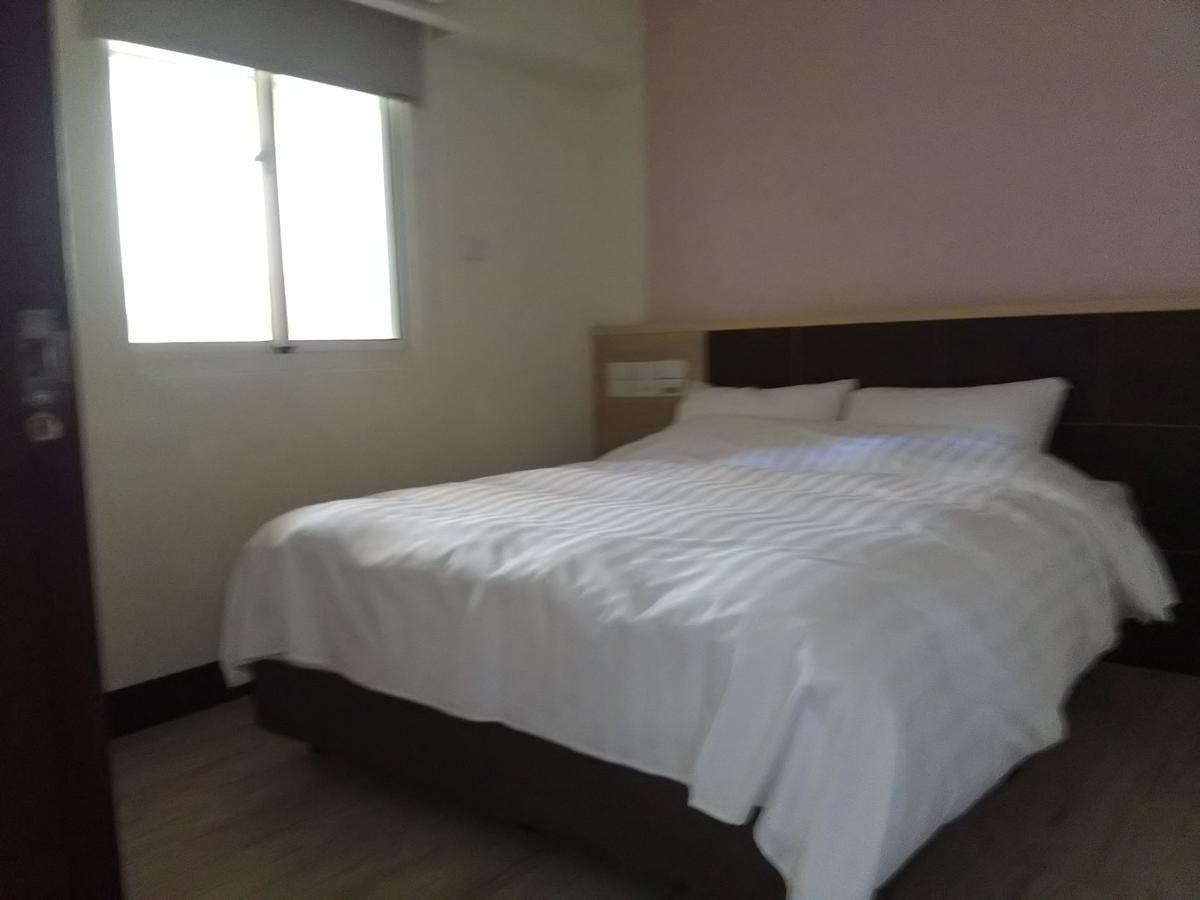 Dengfeng Milan Business Hotel Huwei Luaran gambar