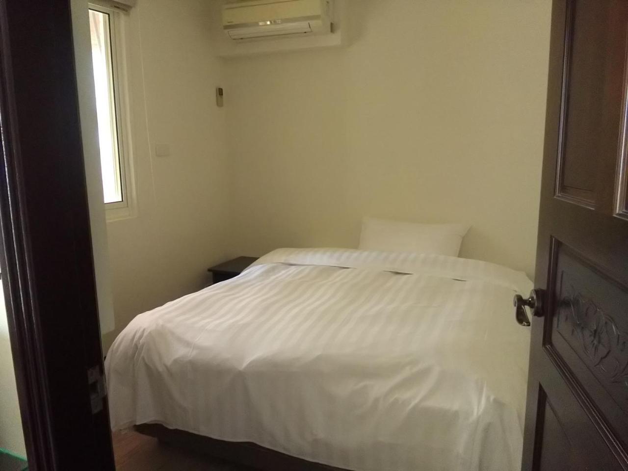 Dengfeng Milan Business Hotel Huwei Luaran gambar