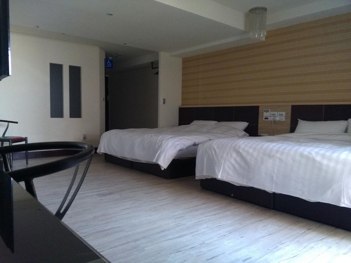 Dengfeng Milan Business Hotel Huwei Luaran gambar