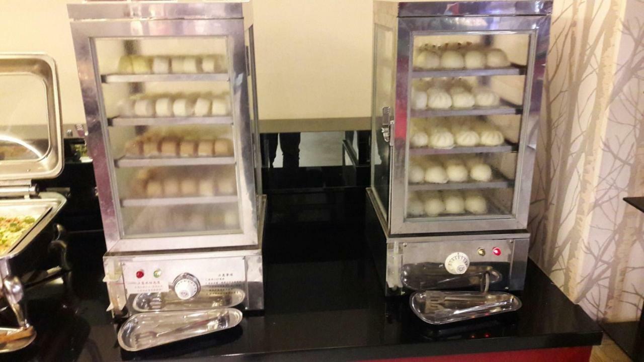 Dengfeng Milan Business Hotel Huwei Luaran gambar